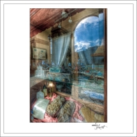 In-Through-the-Looking-Glass-Florence-07