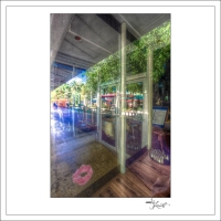 In-Through-the-Looking-Glass-Geometry-MiamiBeach-02