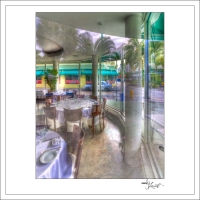 In-Through-the-Looking-Glass-Miami10