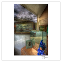 In-Through-the-Looking-Glass-Montreal-05