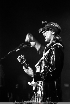Steve Vai