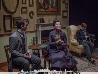 The Gut Girls 1-0282