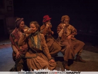 The Gut Girls 1-0530