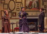 The Gut Girls 1-0881